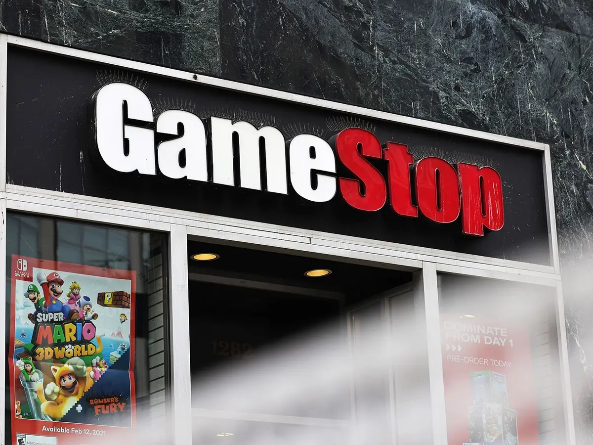 GameStop Transforma Bitcoin em Renda com Opções; Mercado Especula Venda