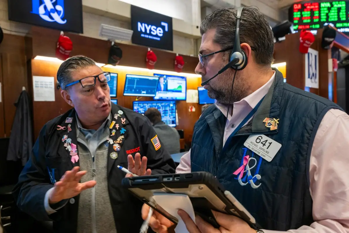 Bitcoin se recupera e volta a perto de $69.000, mas analistas alertam para riscos futuros