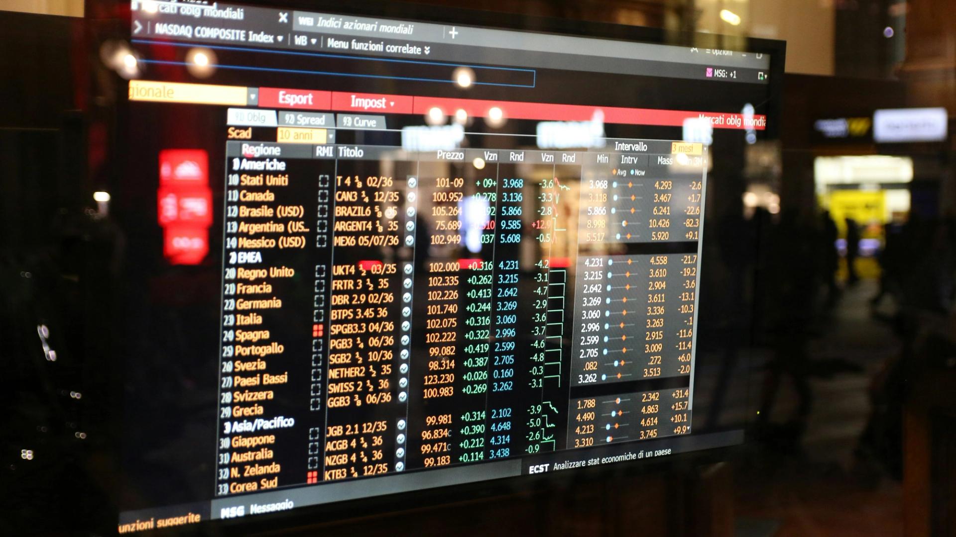 OranjeBTC lança ETF de renda mensal com 95% em ações da Strategy