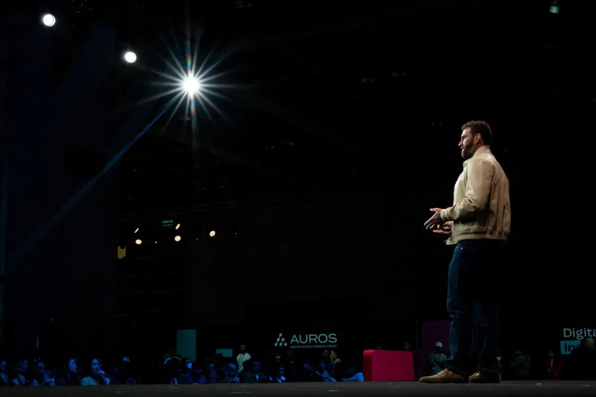Zak Folkman, associado a Trump, antecipa plataforma de câmbio em evento da Consensus Hong Kong