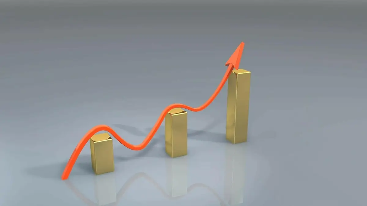 Preço do Bitcoin supera média de 50 dias, sinalizando força no movimento de alta