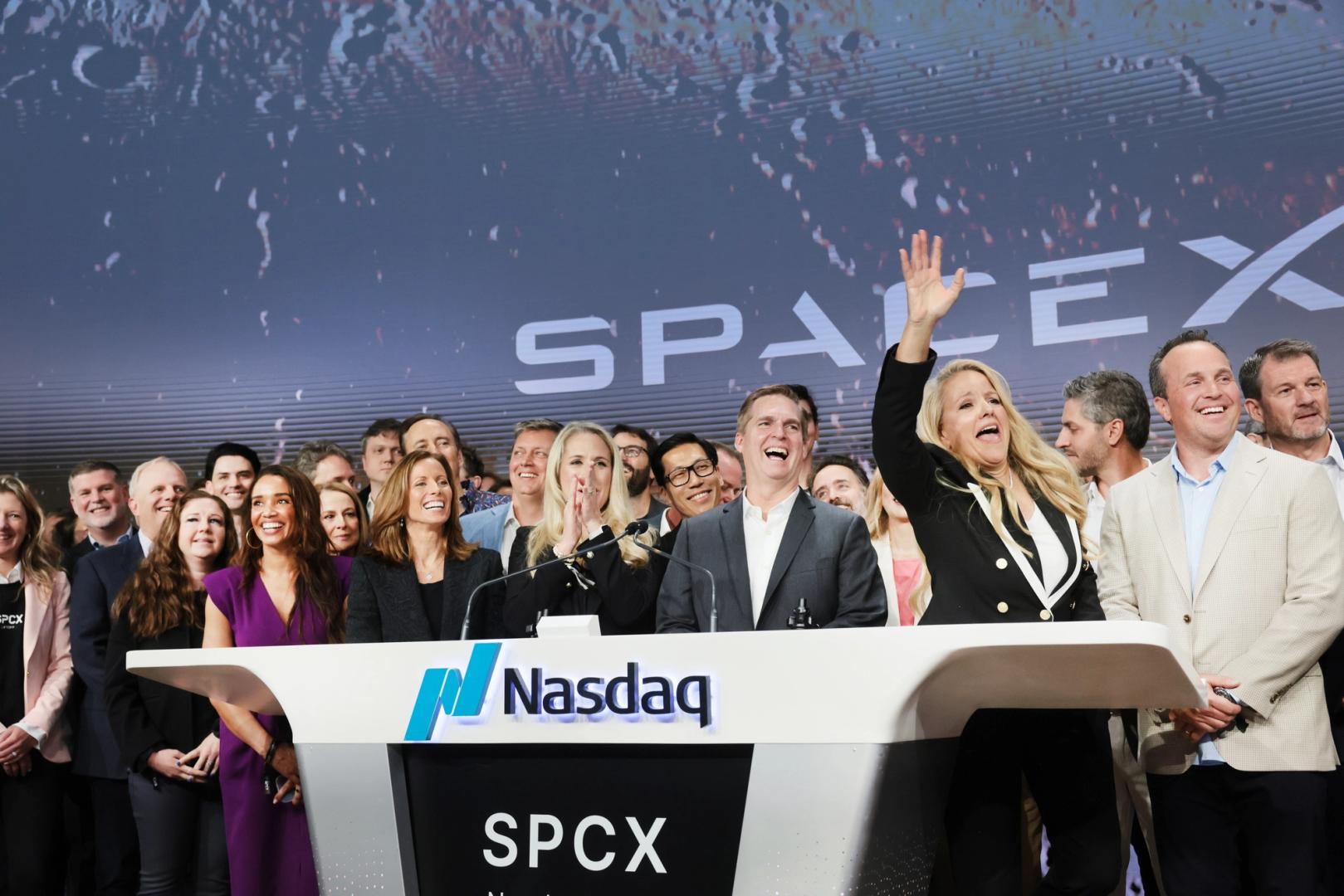Perp futures dominam descoberta de preço do Bitcoin, mostra estudo; caso SpaceX ilustra poder e limite