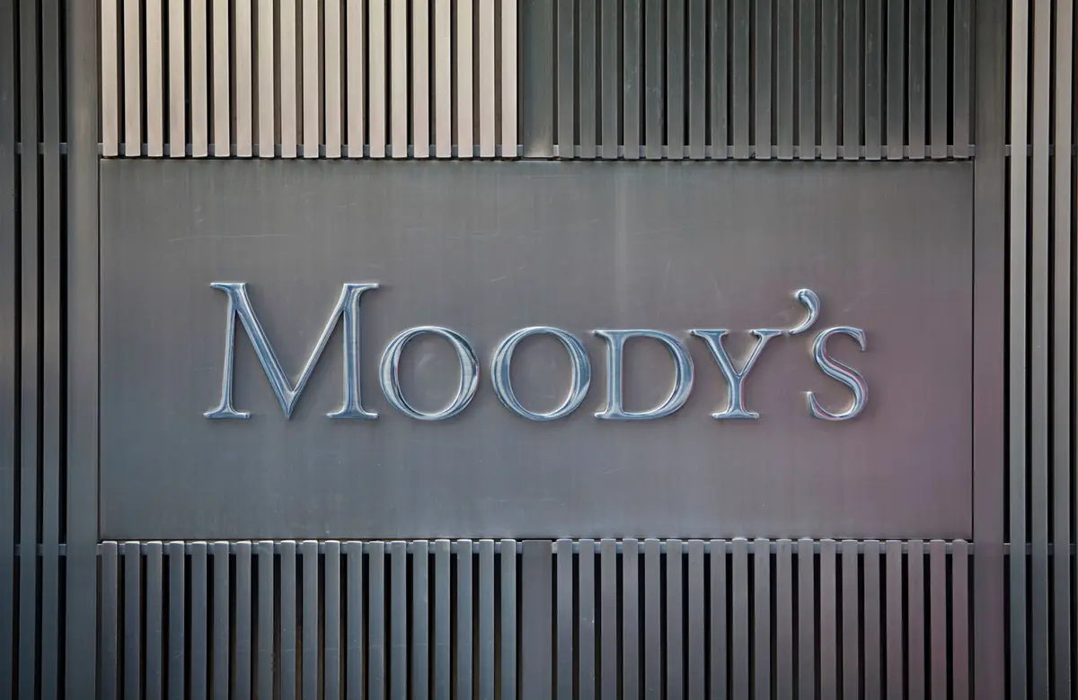 Bitcoin em Títulos Públicos: Moody's Avalia Negociação Pioneira de Cripto